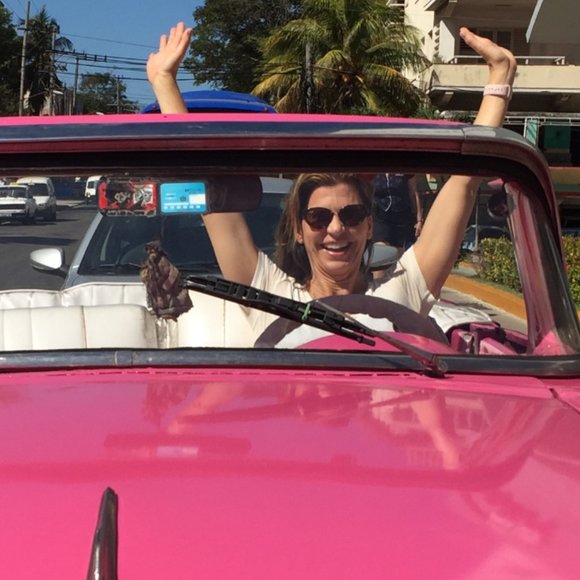 Meet your Posher, Rosanna - Picture 1 of 6